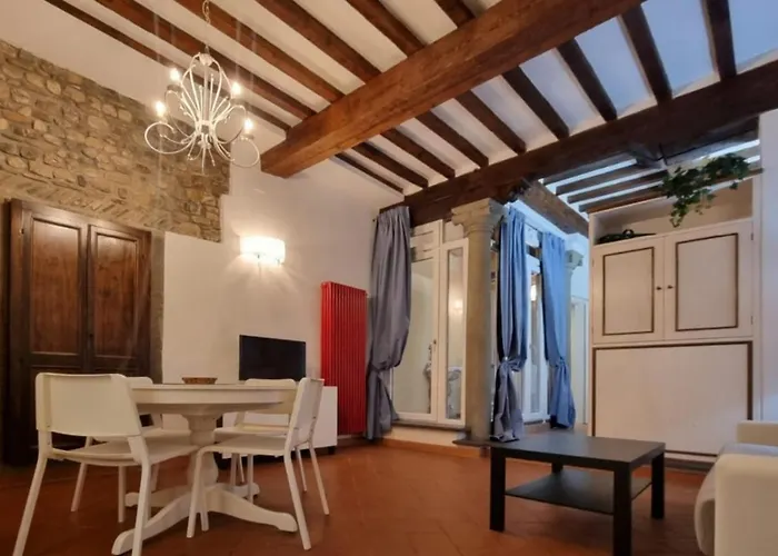 Borgo Allegri Apartment